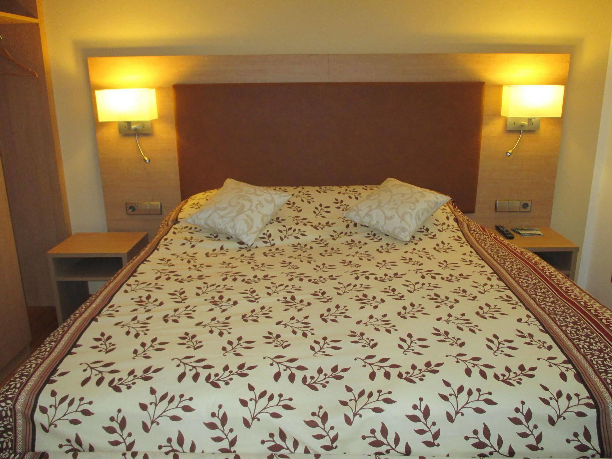 קונסטנץ Hotel Am Yachthafen מראה חיצוני תמונה
